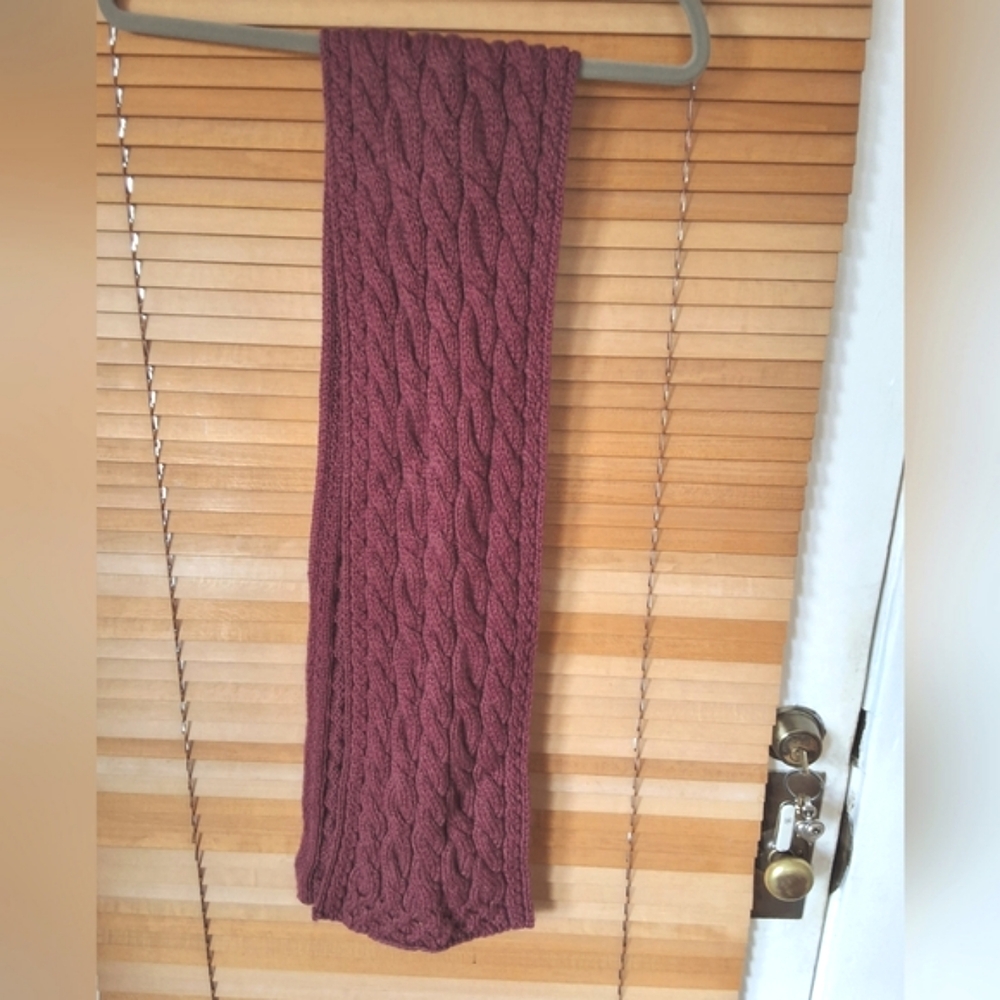 🎄🤶 🎁Holiday Fun Aran Crafts Irish Merino Wool Scarf NWOT